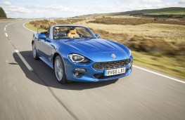 Fiat 124 Spider, 2017, front, action