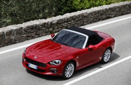Fiat 124 Spider, 2016, side, hood up