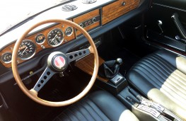 Fiat 124, 1966, interior