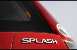 Suzuki Splash badging
