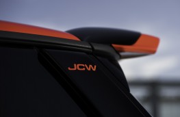 MINI Cooper, 2025, rear spoiler