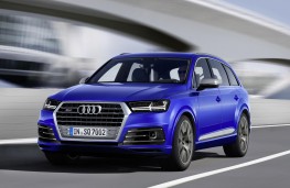 Audi SQ7, front