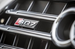 Audi SQ7, grille