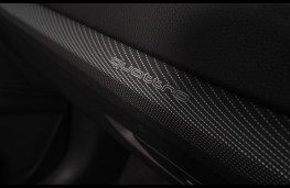 Audi SQ2, 2019, dashboard trim