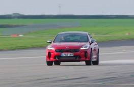 Kia Stinger at Newquay Airport, solo