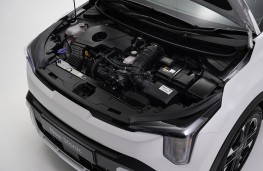 Kia Stonic, 2025, engine