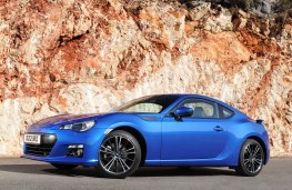 Subaru BRZ, front static 2