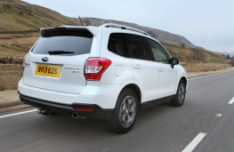 Subaru Forester, rear action