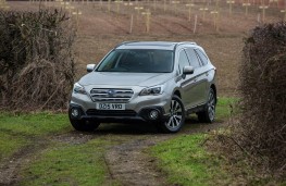 Subaru Outback, front static