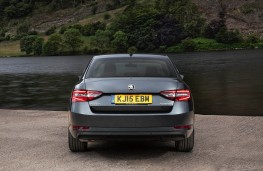 Skoda Superb, rear