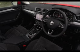 Skoda Superb Estate 4x4, interior