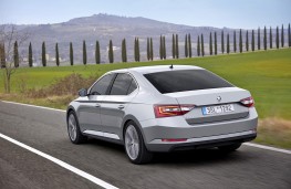 Skoda Superb, rear
