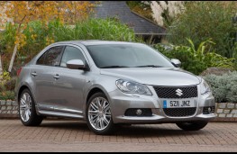 Suzuki Kizashi, front