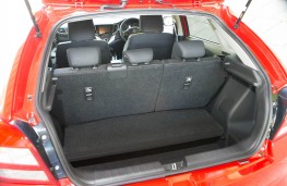 Suzuki Baleno, boot