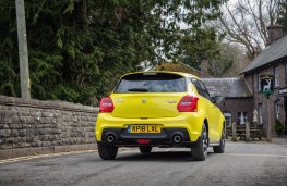 Suzuki Swift Sport, rear action 2
