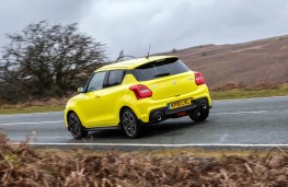 Suzuki Swift Sport, rear action