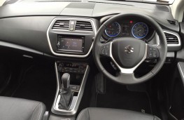 Suzuki SX4 S-Cross, interior