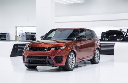 JLR Special Vehicle Operations, Range Rover SVAutobiography, front