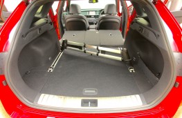 Kia Optima Sportswagon, boot, cargo rails