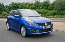 Suzuki Swift Sport 5dr, front, action