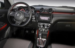 Suzuki Swift Sport, 2018, dashboard