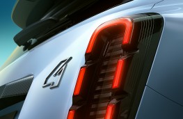 Renault 4 E-Tech, 2024, tail, detail