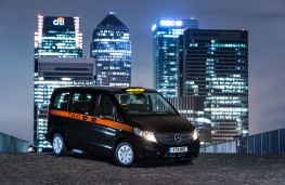 Mercedes-Benz Vito Taxi, 2017, London, Canary Wharf