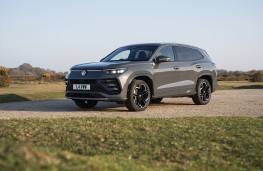 Volkswagen Tayron eHybrid, 2026, front