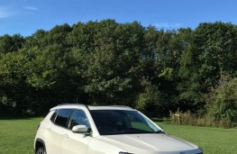 Jeep Compass, front
