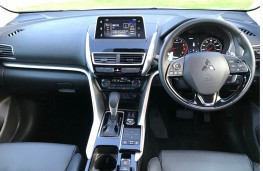 Mitsubishi Eclipse Cross 4, interior