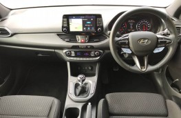 Hyundai i30, interior