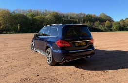 Mercedes GLS, rear