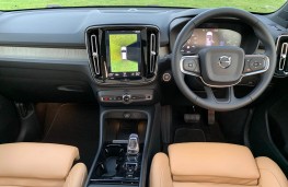 Volvo XC40, interior