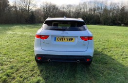 Jaguar F-Pace, rear