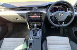 Volkswagen Passat Estate, interior