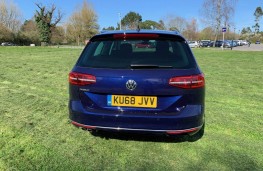 Volkswagen Passat Estate, rear