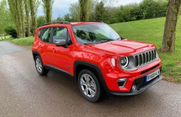 Jeep Renegade, front