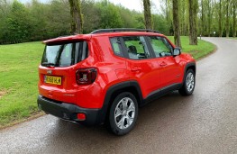 Jeep Renegade, rear