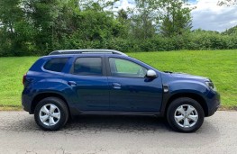Dacia Duster, side