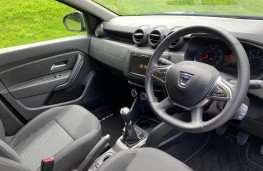 Dacia Duster, interior