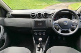 Dacia Duster, interior