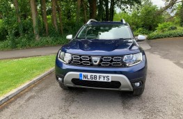Dacia Duster, front