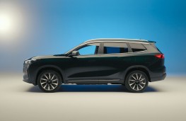 Chery Tiggo 8 Super Hybrid, 2025, side