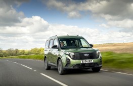 Ford Tourneo Courier, 2026, front