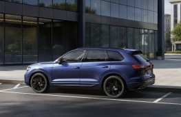 Volkswagen Touareg Final Edition, 2025, side