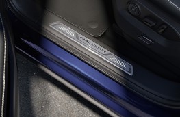 Volkswagen Touareg Final Edition, 2025, sill badge