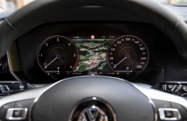Volkswagen Touareg, 2018, instrument panel