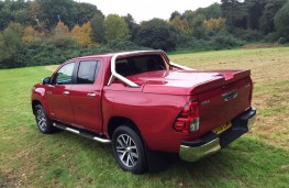 Toyota Hilux, rear