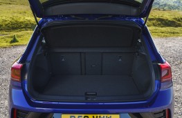 Volkswagen T-Roc 150 R-Line, 2026, boot