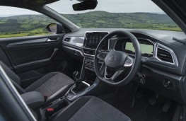 Volkswagen T-Roc, 2024, interior